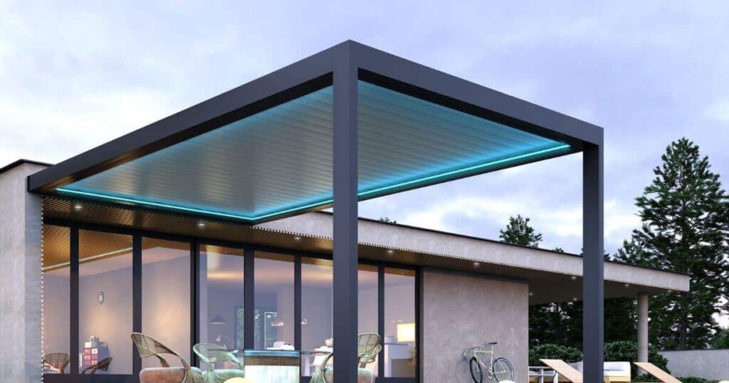 Create a Seamless Transition from Indoors to Outdoors: How Outdoor Kitchens and Pergolas Expand Your Living Space